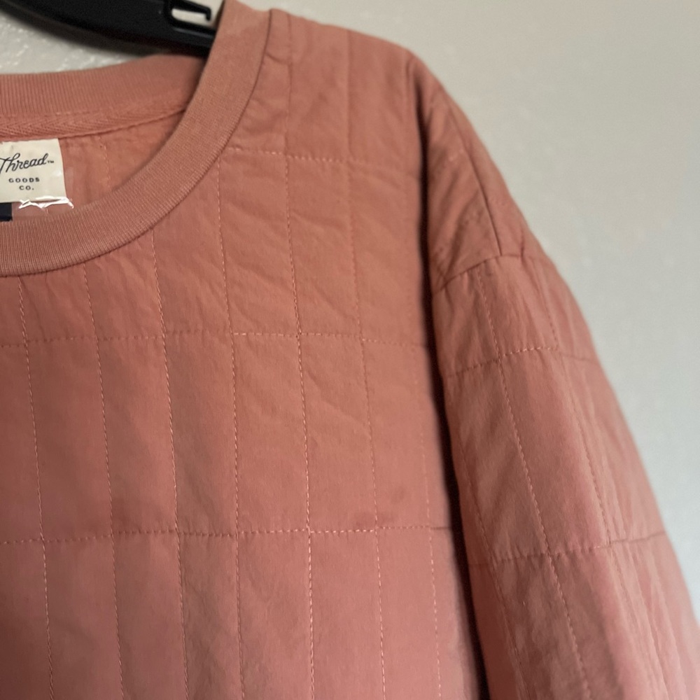 Universal Thread XL QUILTED PULLOVER - Picture 4 of 10
